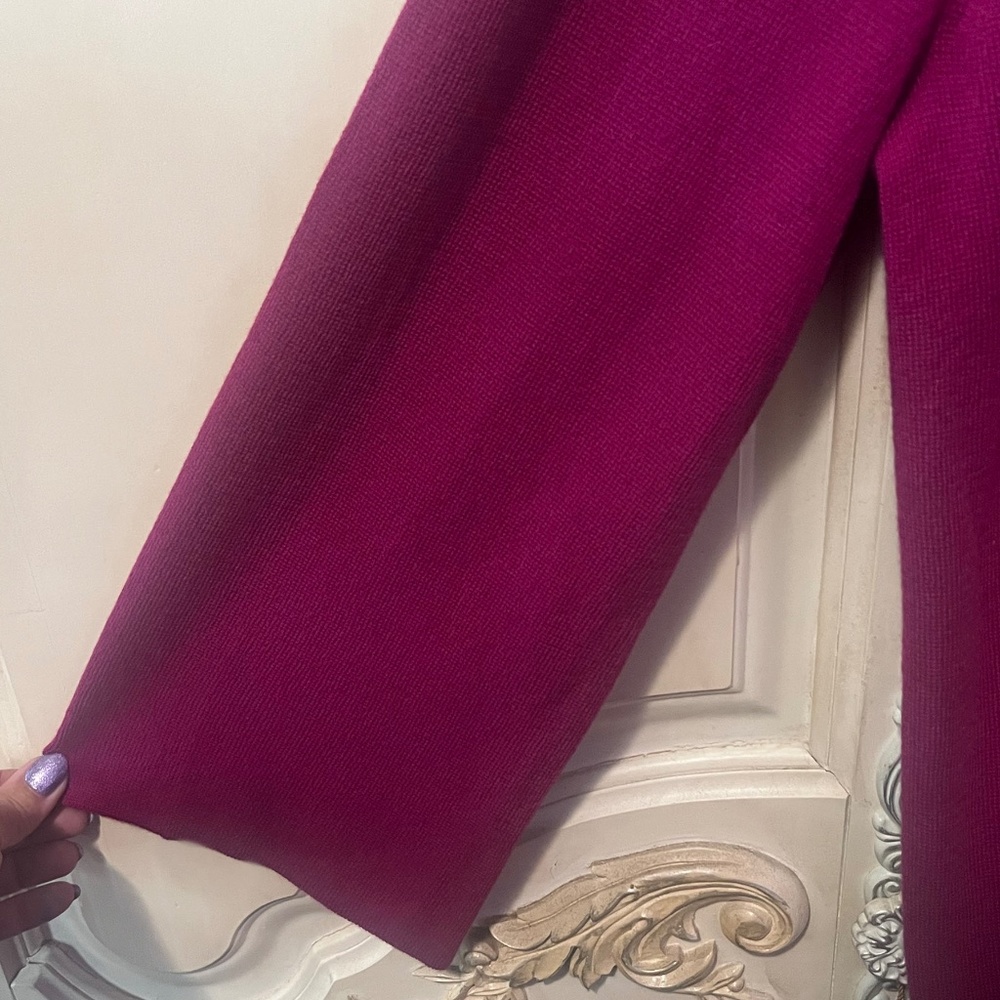 NWT. Chico's Fuchsia V-Neck Pullover Sweater. Chico's Size 3. Size 16 XL - Picture 5 of 8
